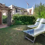 Guesthost - Il Poggio Nest With Garden And Parking *