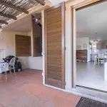 Guesthost - Il Poggio Nest With Garden And Parking *