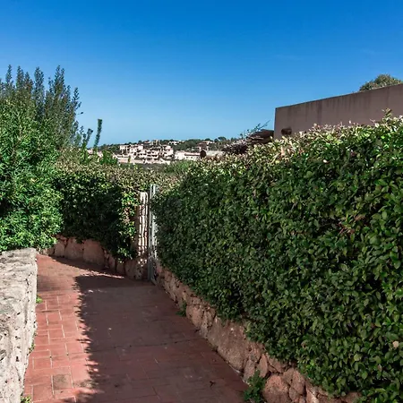 Guesthost - Il Poggio Nest With Garden And Parking Апартаменты Порто-Черво