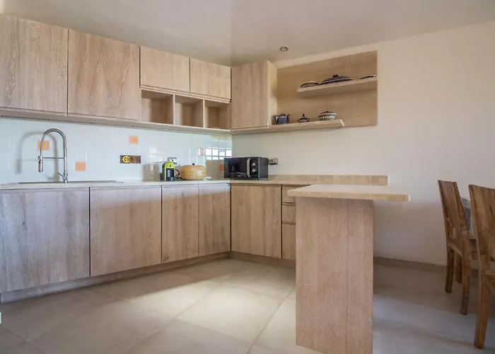 Apartment Guesthost - Il Poggio Nest With Garden And Parking *