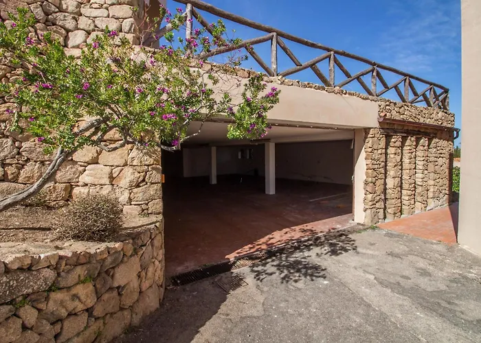 Guesthost - Il Poggio Nest With Garden And Parking Porto Cervo